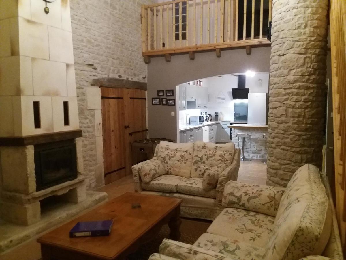 La Pommeraie Nantillé Esterno foto